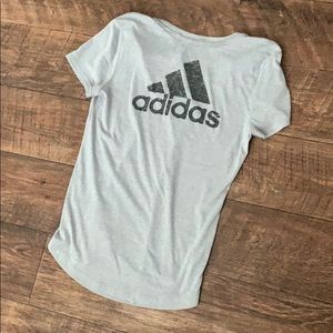 Adidas tee